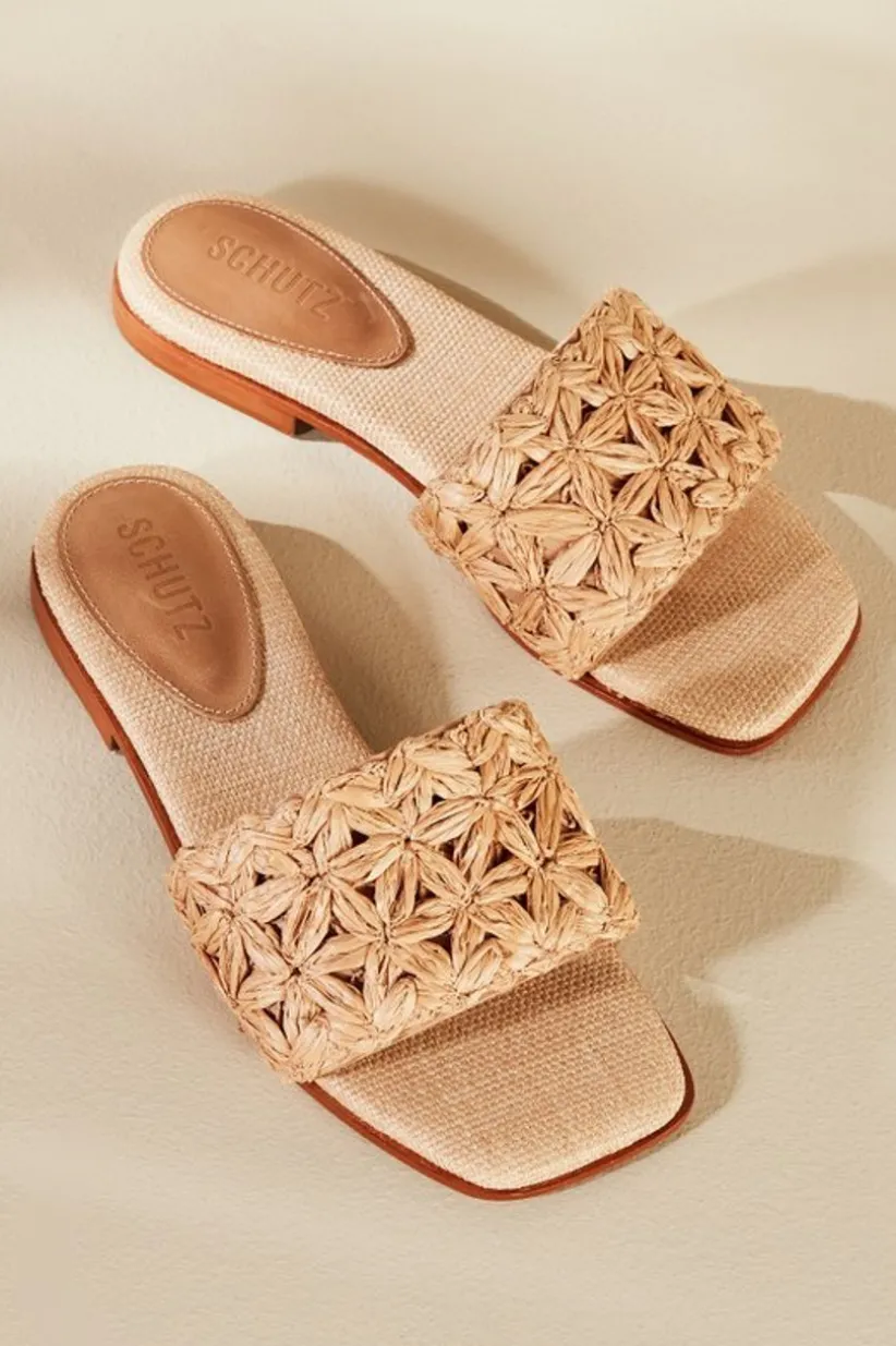 Soft Surroundings Schutz Ayla Raffia Slides Perola Hot